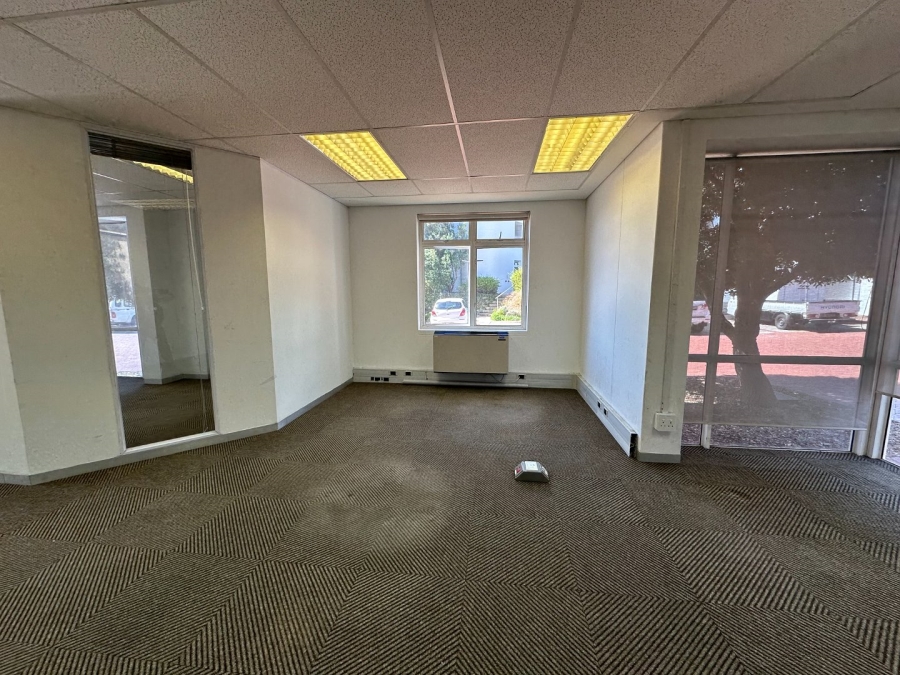 To Let commercial Property for Rent in Mouille Point Western Cape